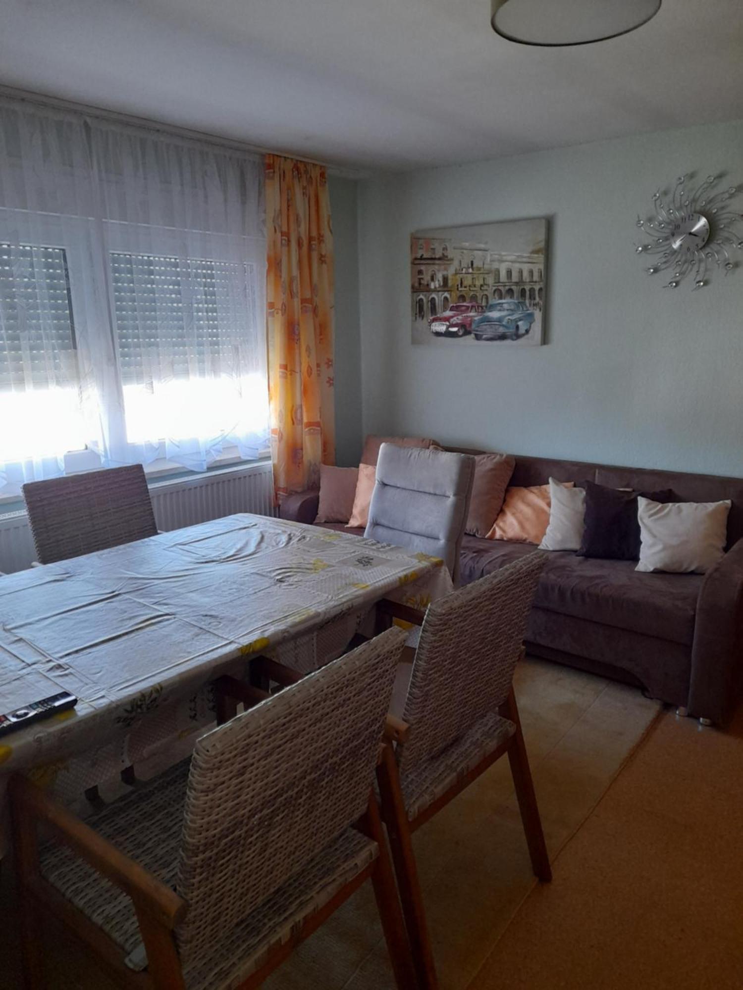 Haus Am Huegel Apartment Altstrimmig Ngoại thất bức ảnh